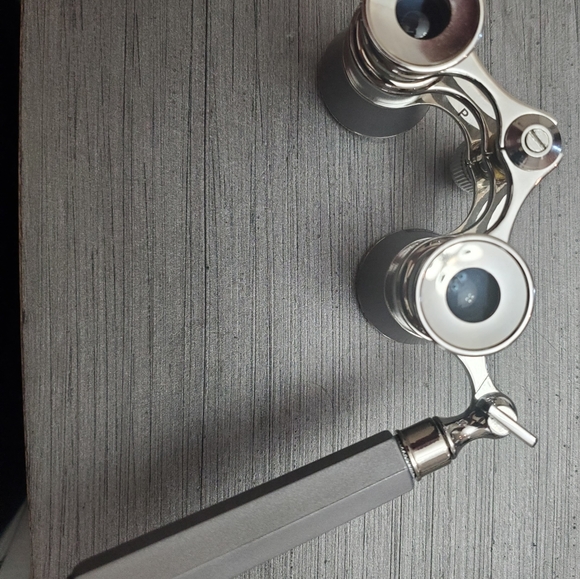 3x25 Blueline Opera Glasses w/ Handle by Barska (Sliver) by Barska - Picture 2 of 5